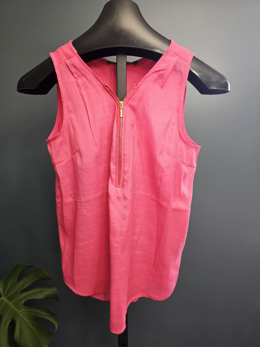Harve Benard Sleevless Top